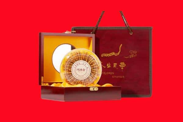 诚信求购:皇姑区高价回收冬虫夏草是按克吗